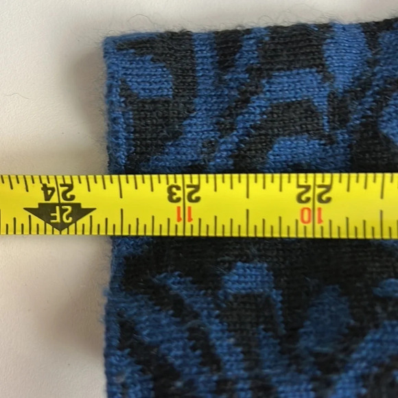 Icelandic Design Blue Fair Isle Full Zippered Wool Cardigan Sweater - Picture 6 of 9